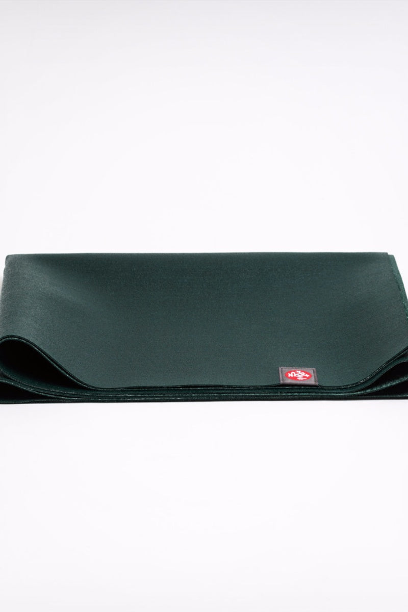 SEA YOGI // eKO Superlite yoga mat in Thrive style, only 1kg in weight by Manduka, folded image